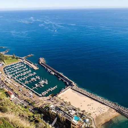 Feriehus Sunset House Calheta (Madeira)
