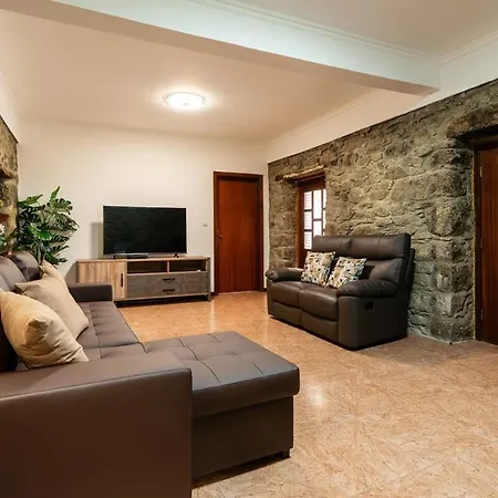Feriehus Sunset House Calheta (Madeira)
