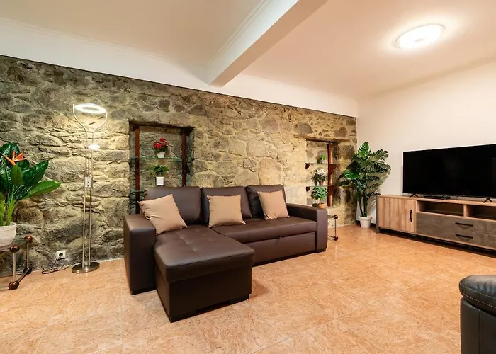 Sunset House Calheta